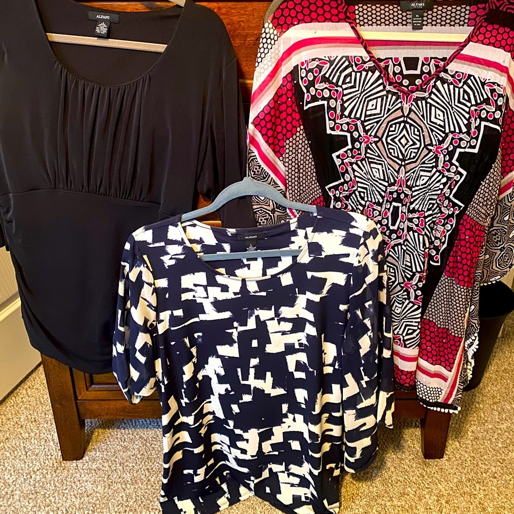 Alfani size Large tops